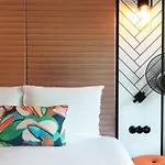 Hotell Mercure Off Kirchberg 4*