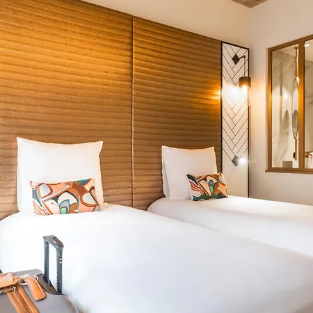 Mercure Off Kirchberg Hotel 4*