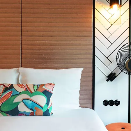 Mercure Off Kirchberg Szálloda 4*