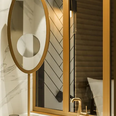 Mercure Off Kirchberg Hotel 4*