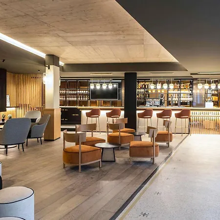 Mercure Off Kirchberg 4*