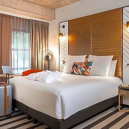 Mercure Off Kirchberg Hotel