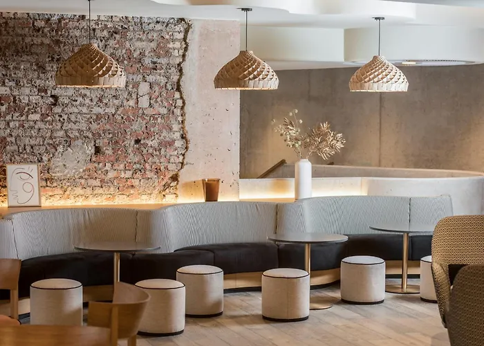 Mercure Off Kirchberg فندق 4*