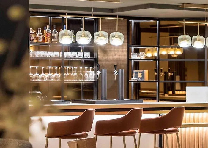 Mercure Off Kirchberg فندق 4*