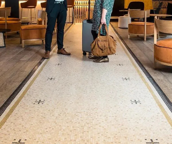 فندق Mercure Off Kirchberg 4*