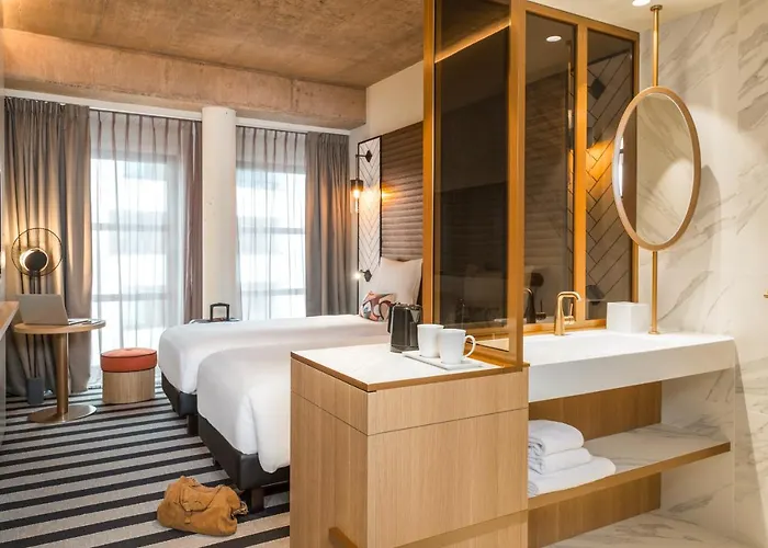 فندق Mercure Off Kirchberg 4*