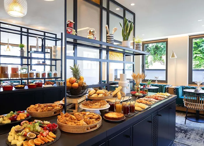 Mercure Off Kirchberg فندق