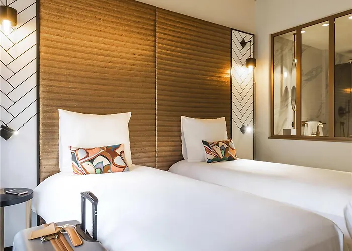 Mercure Off Kirchberg فندق 4*